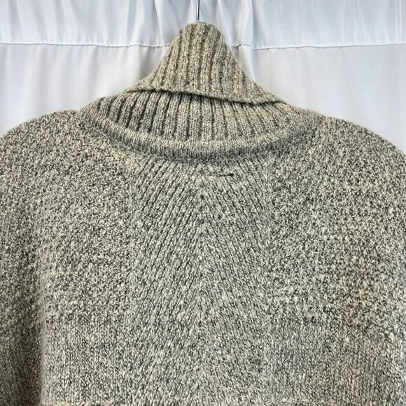 Steve Madden Women’s Poncho Sweater Turtleneck Knit One Size Fits All - Picture 6 of 8